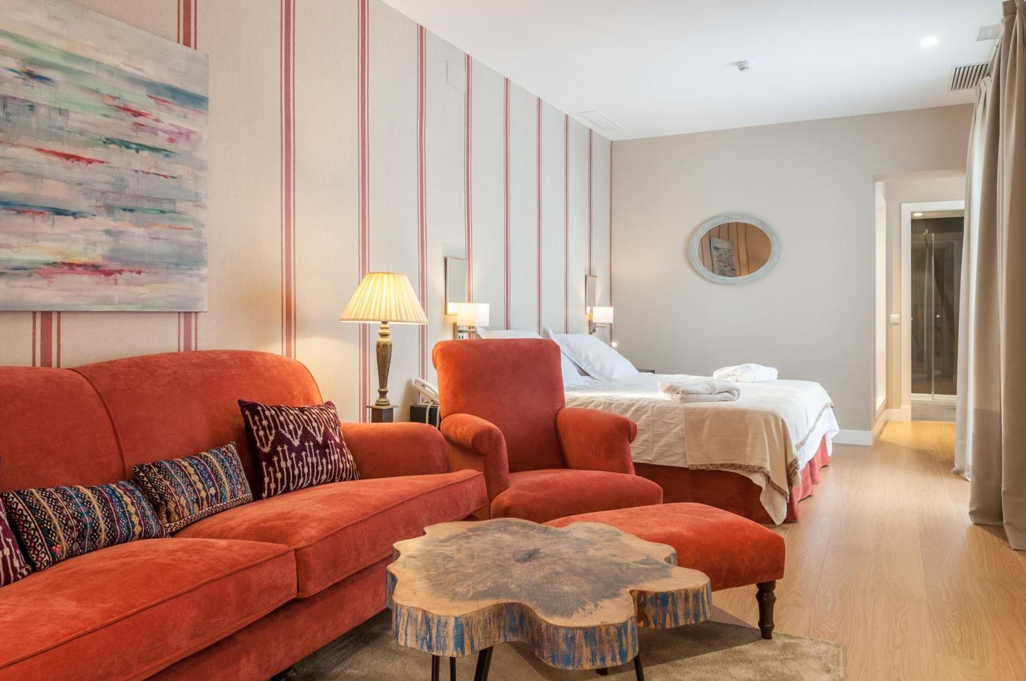 Suites Murillo Catedral — Photos 3